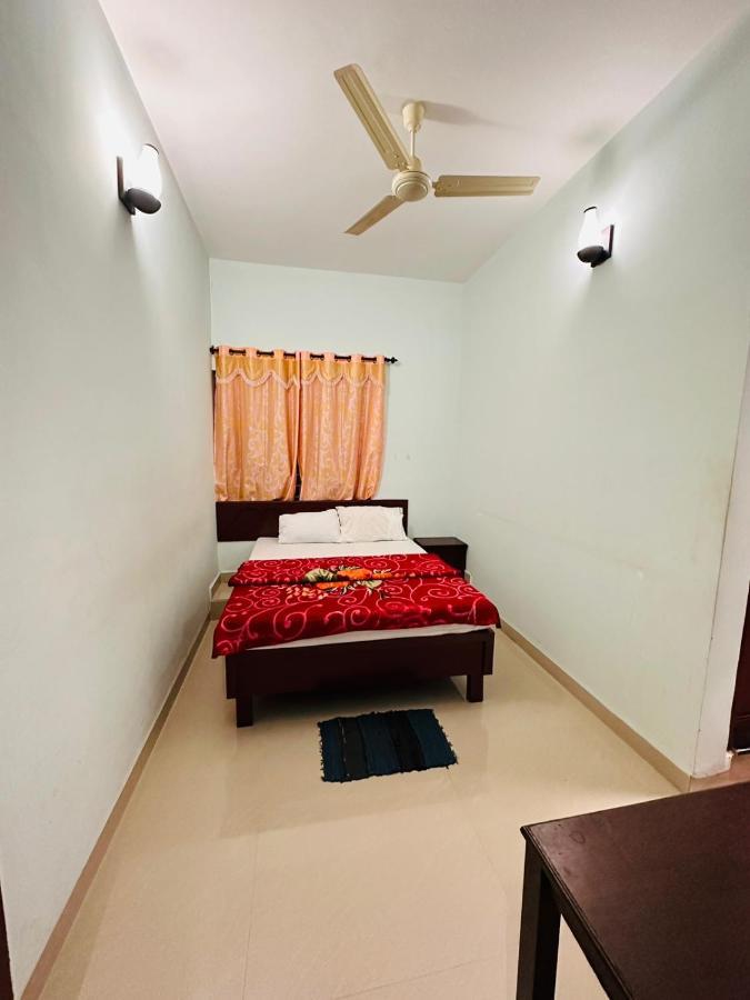 Pkn Homestay Kumily Thekkady Exterior photo